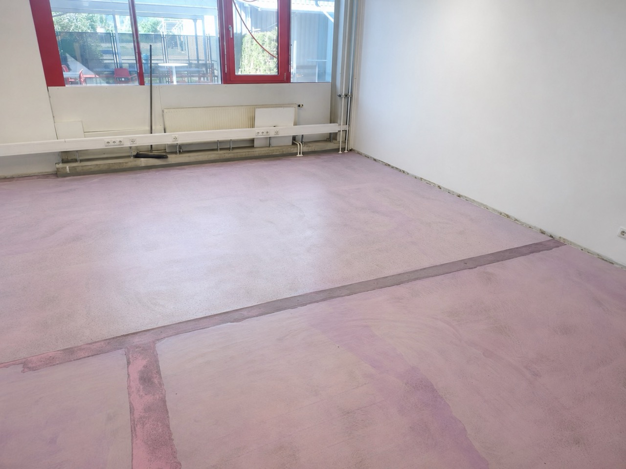Linoleum in ILZ — Zustand vorher